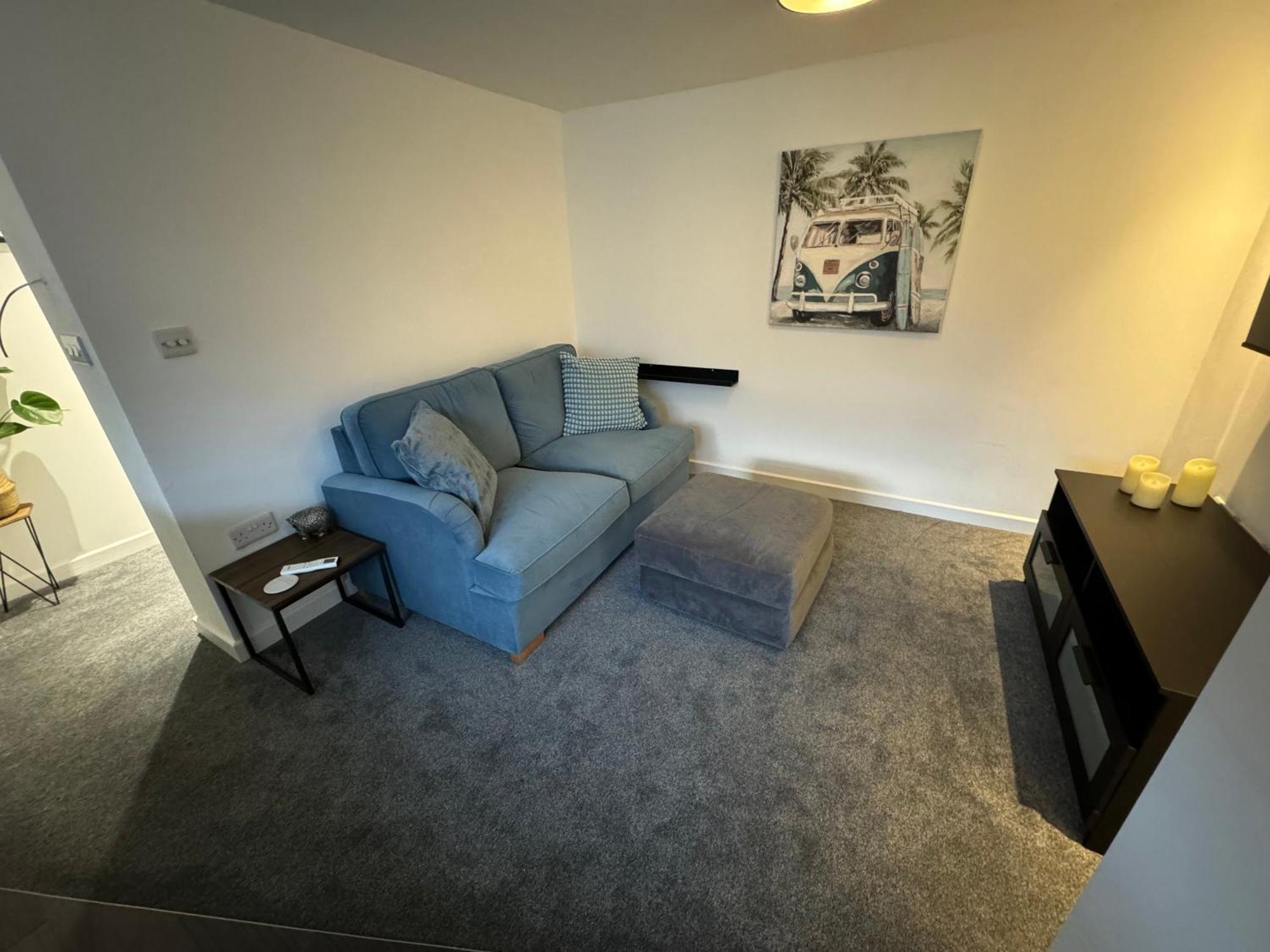 Modern 1 Bed Apartment With Car Parking Bitton エクステリア 写真